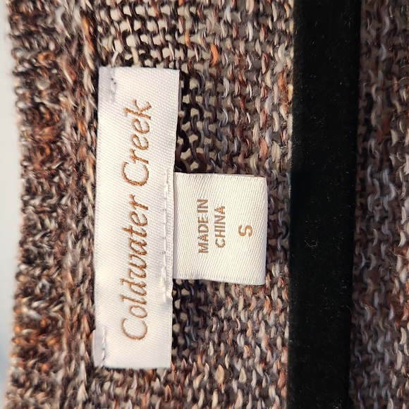 Women's Coldwater Creek sweater - Picture 2 of 4